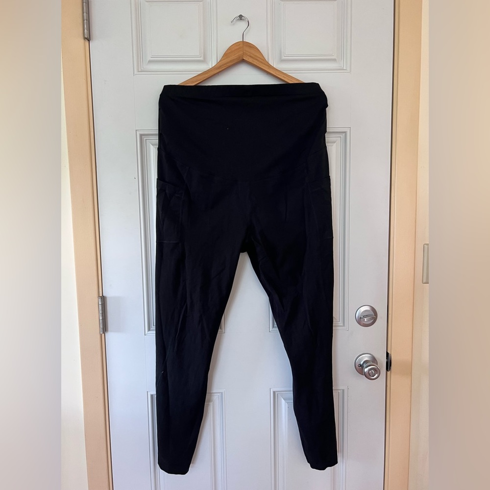 Pact maternity black leggings with pockets